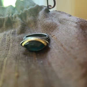 Gorgeous Tai Vautier Ring